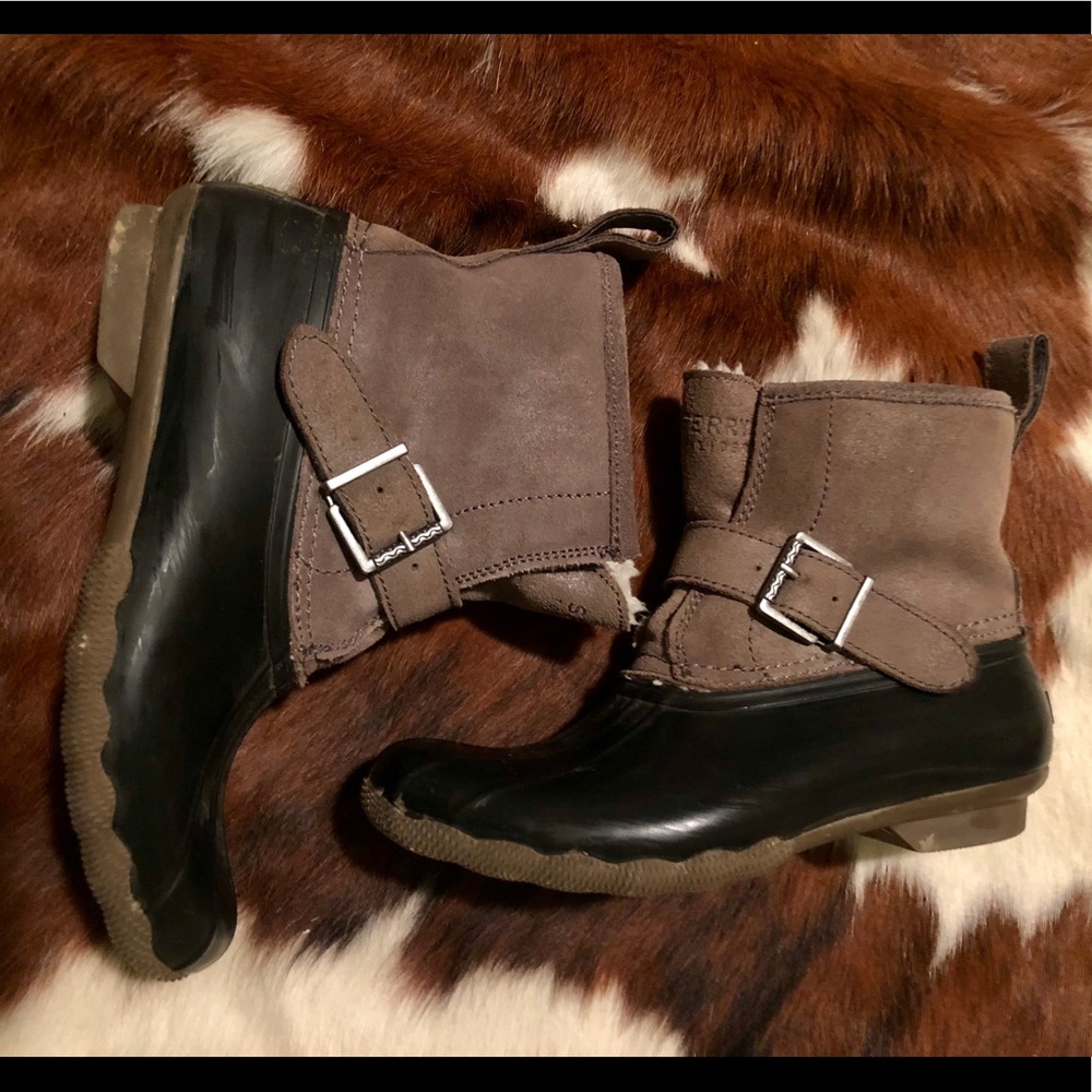 Excellent condition Sperry Duck Boots!